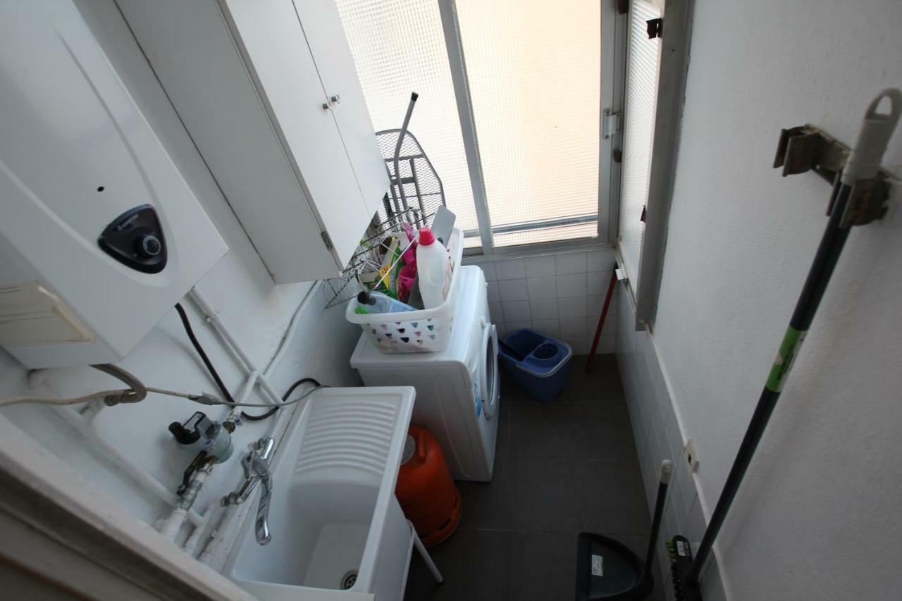 4 Bedrooms -Seneca Center Apartment Alicante Dış mekan fotoğraf